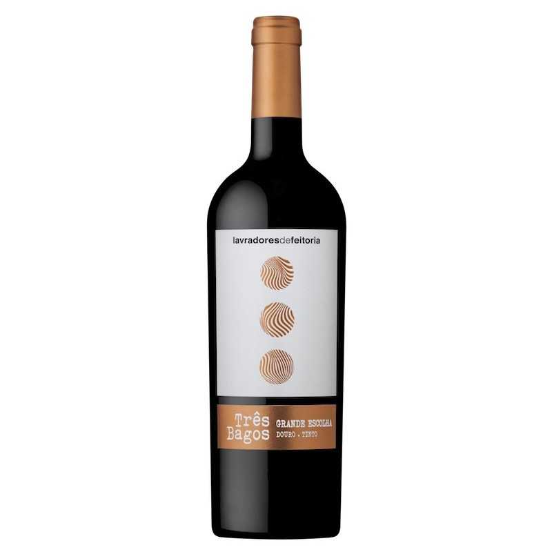 Tres Bagos Grande Escolha 2015 Red Wine