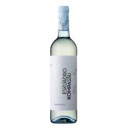 Eskuadro and Kompassu 2018 White Wine